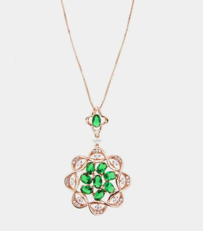 Collana in Argento 925 con pendente fiore  smeraldo