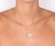 Collana in Argento 925 con pendente a forma di cerchio con farfalla e zirconi