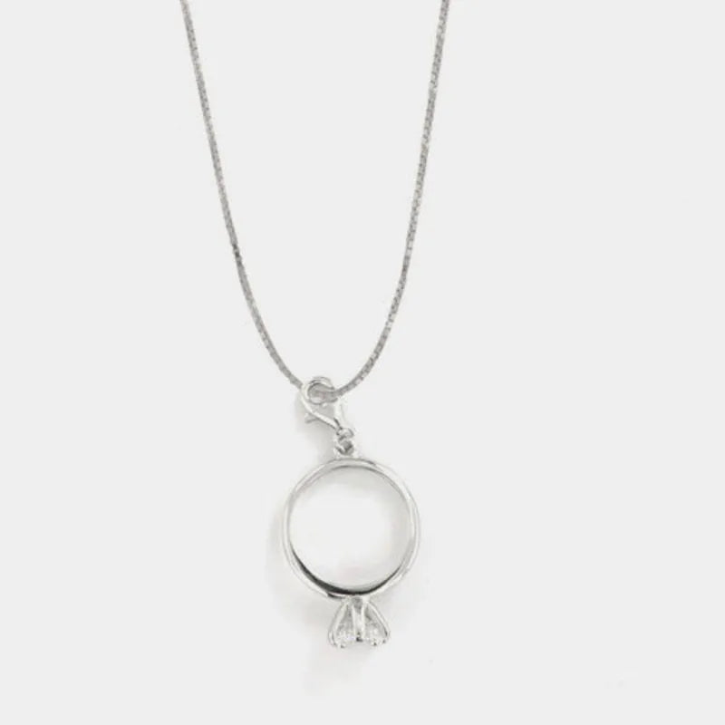 Collana in Argento 925 con piccolo solitario pendente