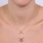 Collana in Argento 925 ,pendente cerchio e conchiglie a zirconi neri