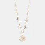Collana in Argento 925 con conchiglia centrale zirconata e punti luce bianchi pendenti ai lati