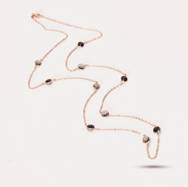 Collana in Argento 925 catena lunga con punti luce sparsi, di cristalli nero e fumè - BYSIMON gioielli