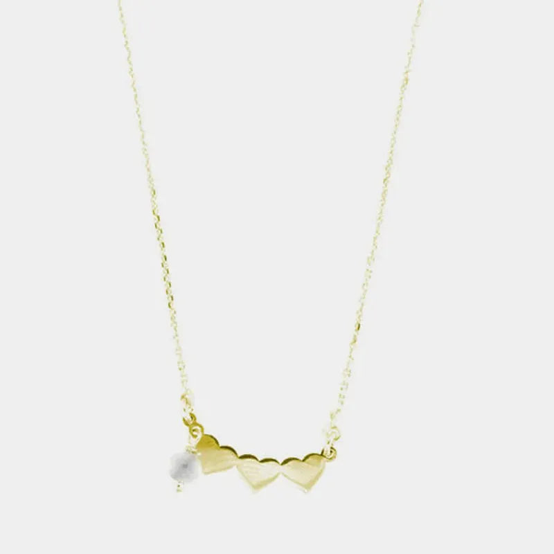 Collana in Argento 925 con pendente a tre cuori, impreziosito da un cristallo bianco pendente