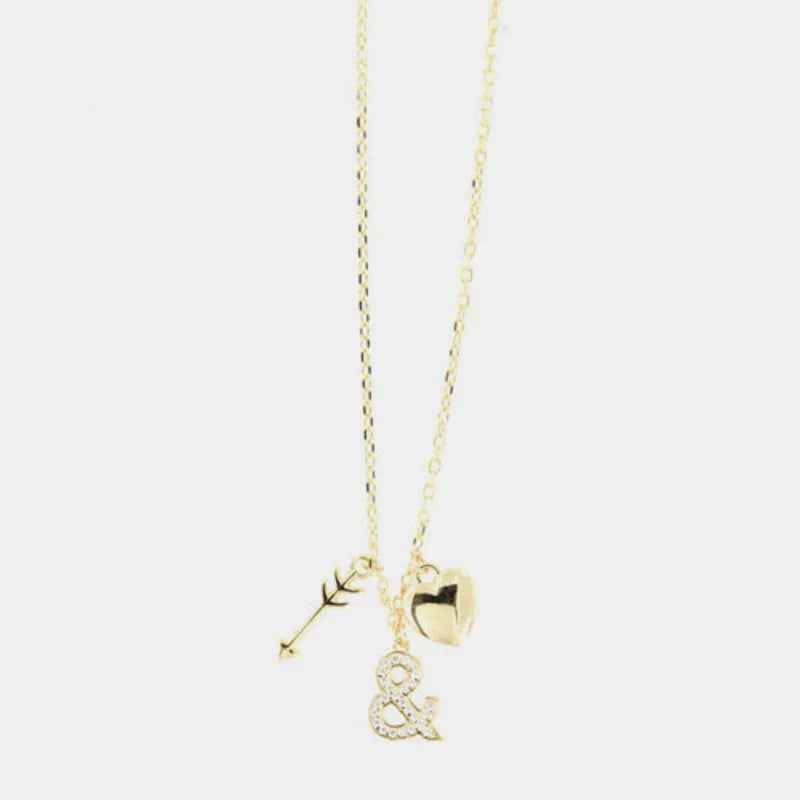 Collana in Argento 925  con pendenti a forma di cuore, freccia e lettera con zirconi bianchi