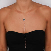 Collana in Argento 925 con zircone centrale nero e piccoli punti luce pendenti