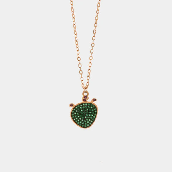 Collana in Argento 925 con ciondolo fico d'india, impreziosito da pavè di zirconi smeraldo, su base brunita - BYSIMON gioielli