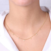 Collana in Argento 925 con giro di punti luce bianchi pendenti