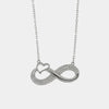 Collana in Argento 925 con simbolo infinito adornato da onda di zirconi bianchi e cuoricino