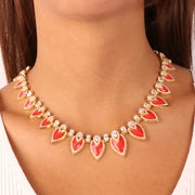 Collana in Argento 925 girocollo impreziosito da pendenti a forma di foglia con zirconi bianchi e smalto rosso