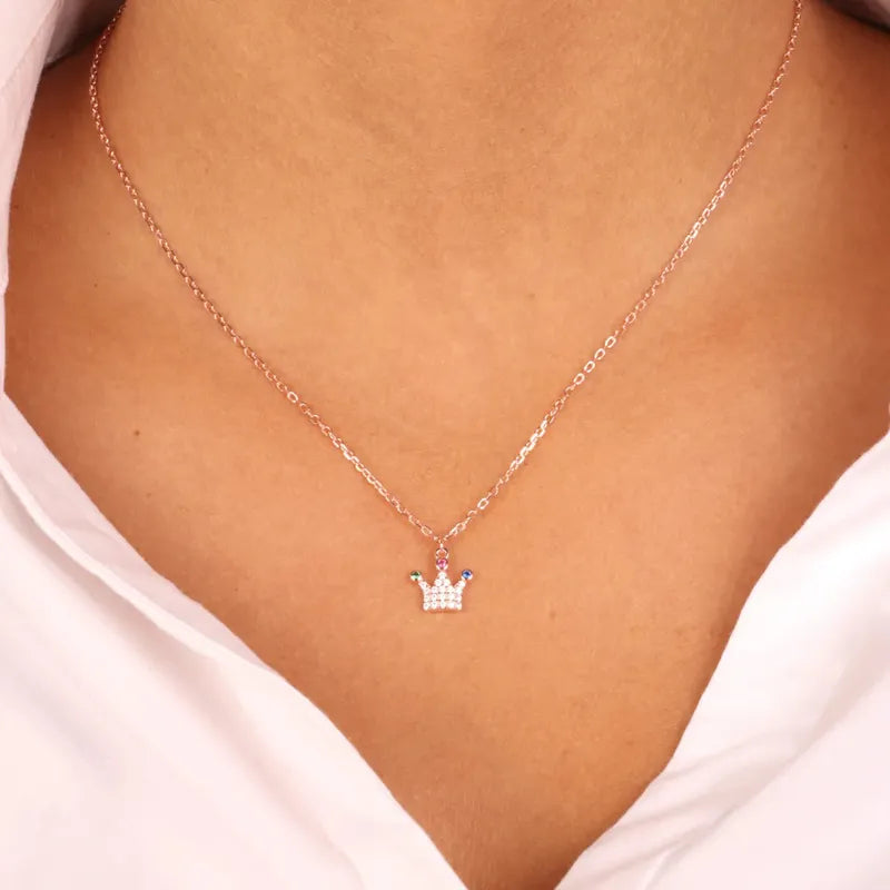 Collana in Argento 925 con corona in zirconi bianchi e dettagli colorati