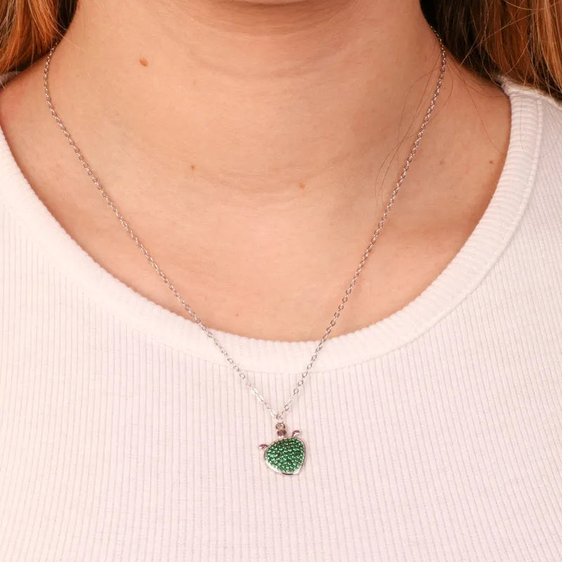 Collana in Argento 925 con pendente a forma di fico d'india con zirconi verde smeraldo