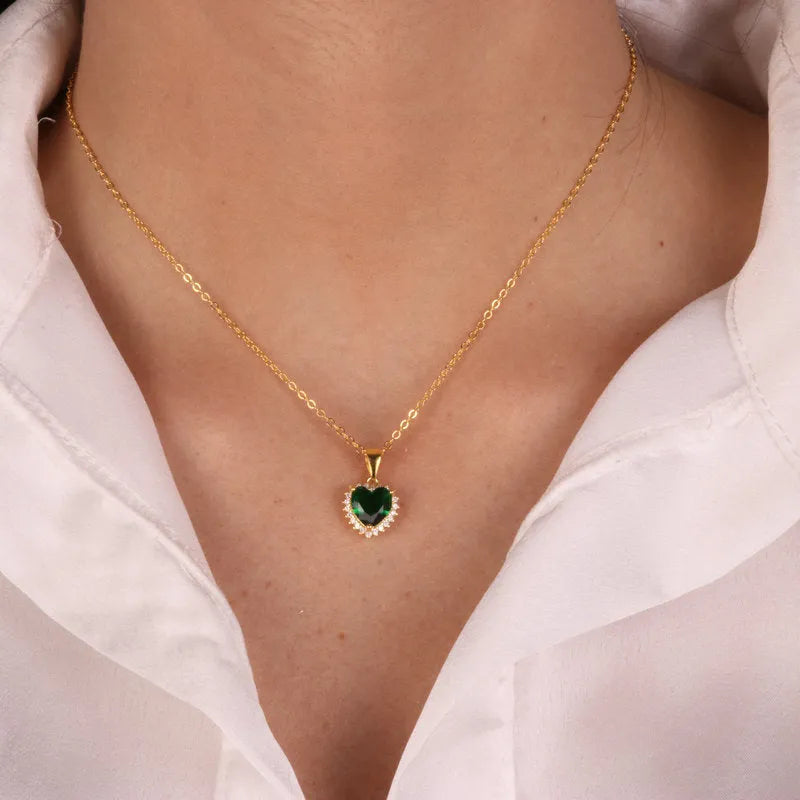 Collana in Argento 925 con zircone a forma di cuore verde - BYSIMON gioielli