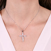 Collana in Argento 925 a forma di croce con zirconi trasparenti