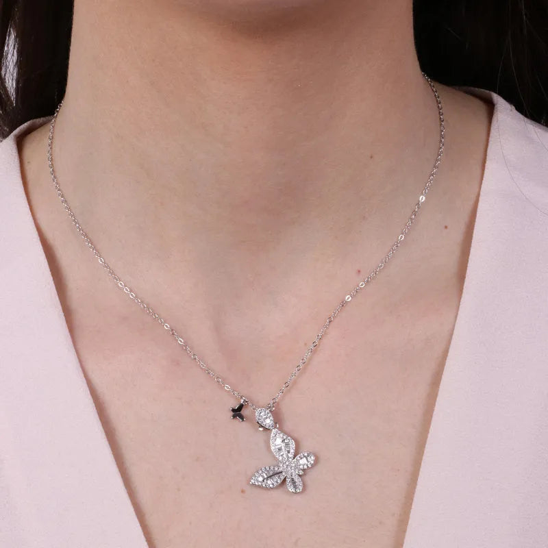 Collana in Argento 925 con farfalla impreziosita da zirconi Collezione Barcellona - BYSIMON gioielli