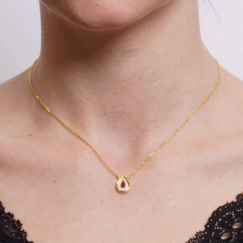 Collana in Argento 925 ovale con punto luce rosso BYSIMON - gioiello BySimon