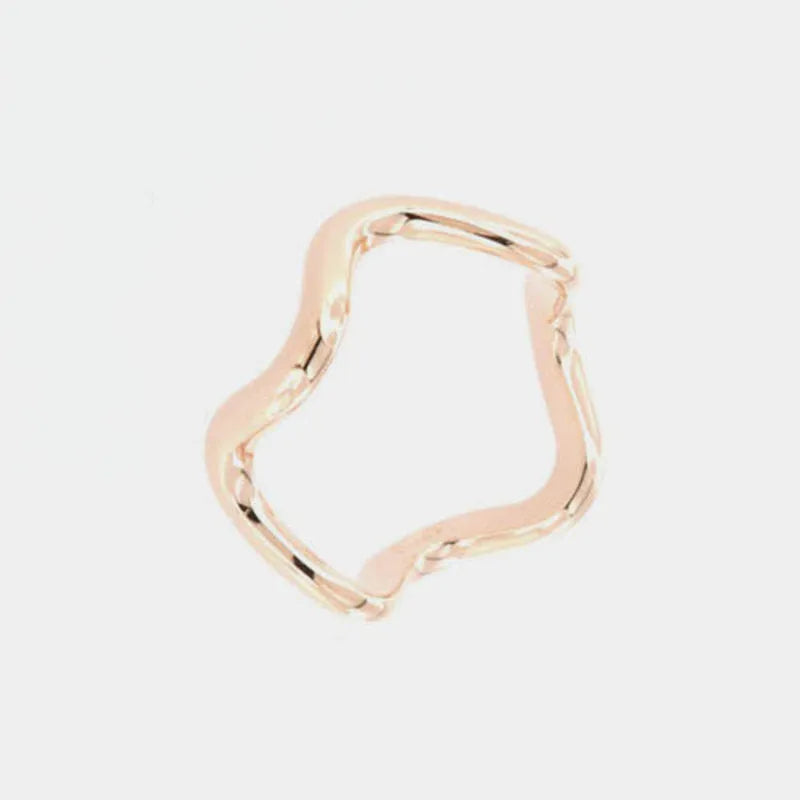 Anello in Argento 925 dalla forma ondulata
