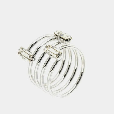 Anello in Argento 925 a forma spirale, impreziosita da trio di cristalli bianchi