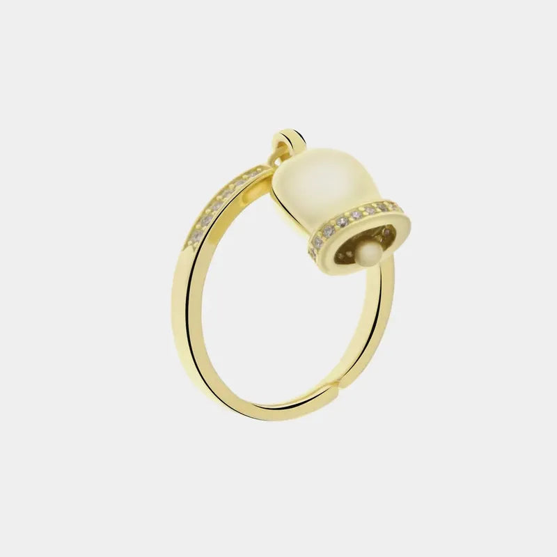 Anello in Argento 925 con campanella portafortuna impreziosita da zirconi bianchi