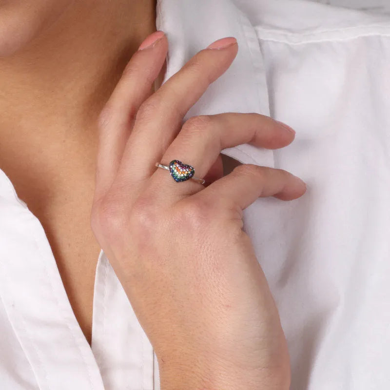 Anello in Argento 925 a forma di cuore, impreziosito da zirconi multicolor su base brunita - BYSIMON gioielli