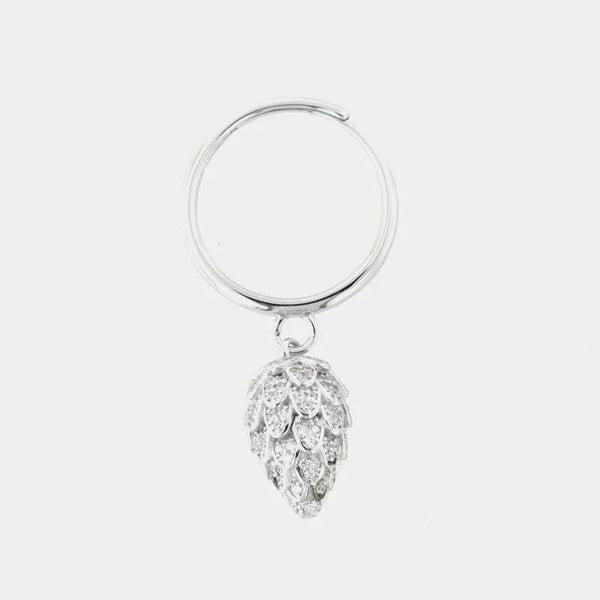Anello in Argento 925 con ciondolo pigna, impreziosita da pavè di zirconi bianchi