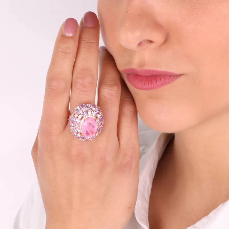 Anello in Argento 925  floreale con pietra centrale in zircone rosa impreziosito da zirconi bianchi