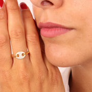 Anello in Argento 925 con dettaglio a forma di maglia marina con zirconi bianchi