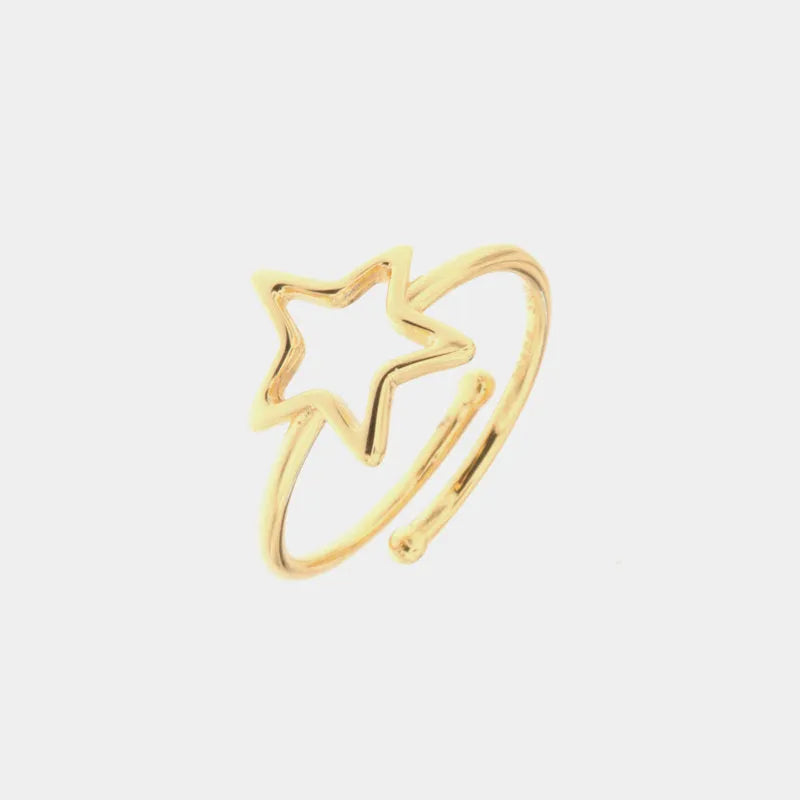 Anello in Argento 925 con dettaglio a forma di stella - BYSIMON gioielli