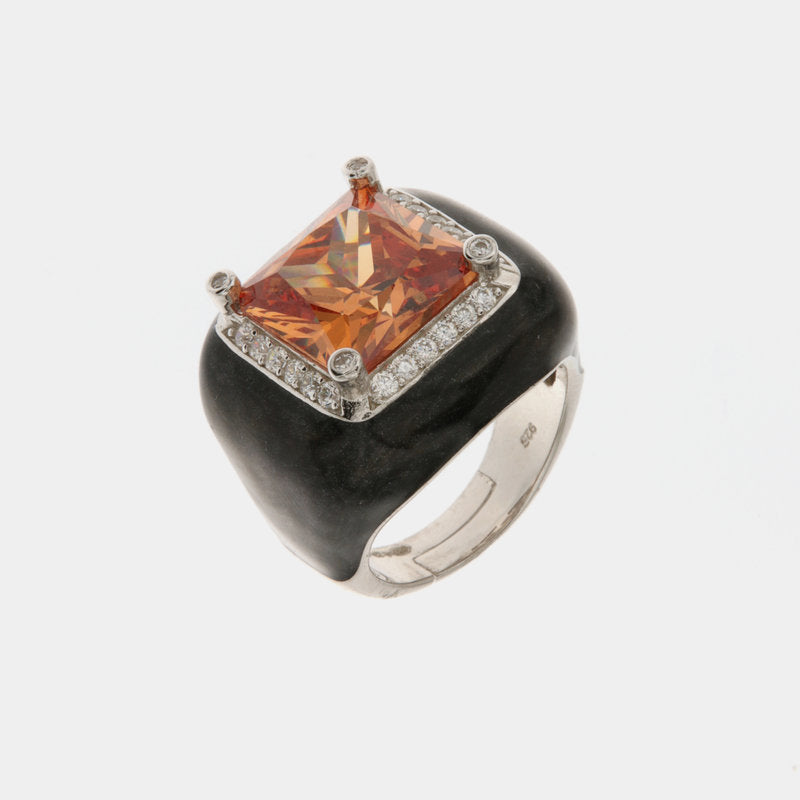 Anello in Argento 925 smaltato nero con grande zircone centrale color topazio impreziosito da zirconi bianchi SIMEONE - gioie