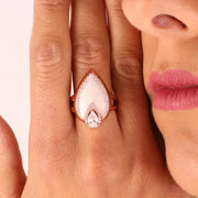 Anello in Argento 925 a forma di foglia impreziosito da zirconi bianchi e smalto bianco