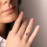 Anello in Argento 925 solitario con zirconi bianchi e zircone centrale rosso rubino - BYSIMON gioielli
