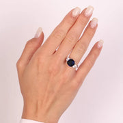 Anello in Argento 925 con zircone blu centrale e punti luce bianchi