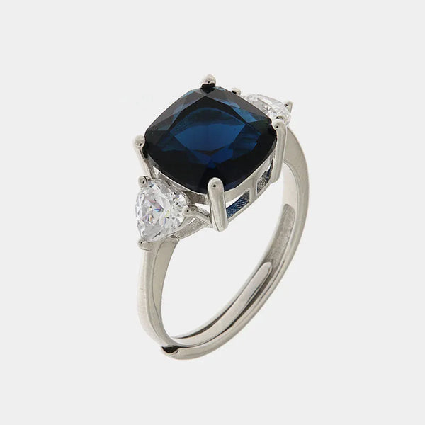 Anello in Argento 925 con zircone blu centrale e punti luce bianchi