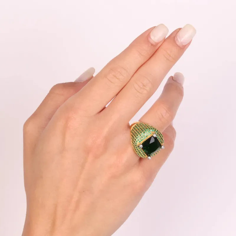 Anello in Argento 925 con zirconi verdi