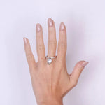 Anello in Argento 925 con campanella bianca Capri e zirconi