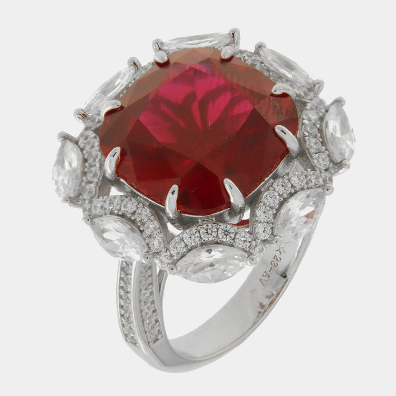 Anello in Argento 925 con zircone rosso impreziosito da zirconi trasparenti SIMEONE - gioiello BySimon