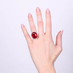 Anello in Argento 925 con zircone rosso impreziosito da zirconi trasparenti SIMEONE - gioiello BySimon