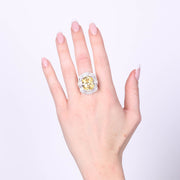 Anello in Argento 925 quadrato con zircone giallo impreziosito da zirconi trasparenti