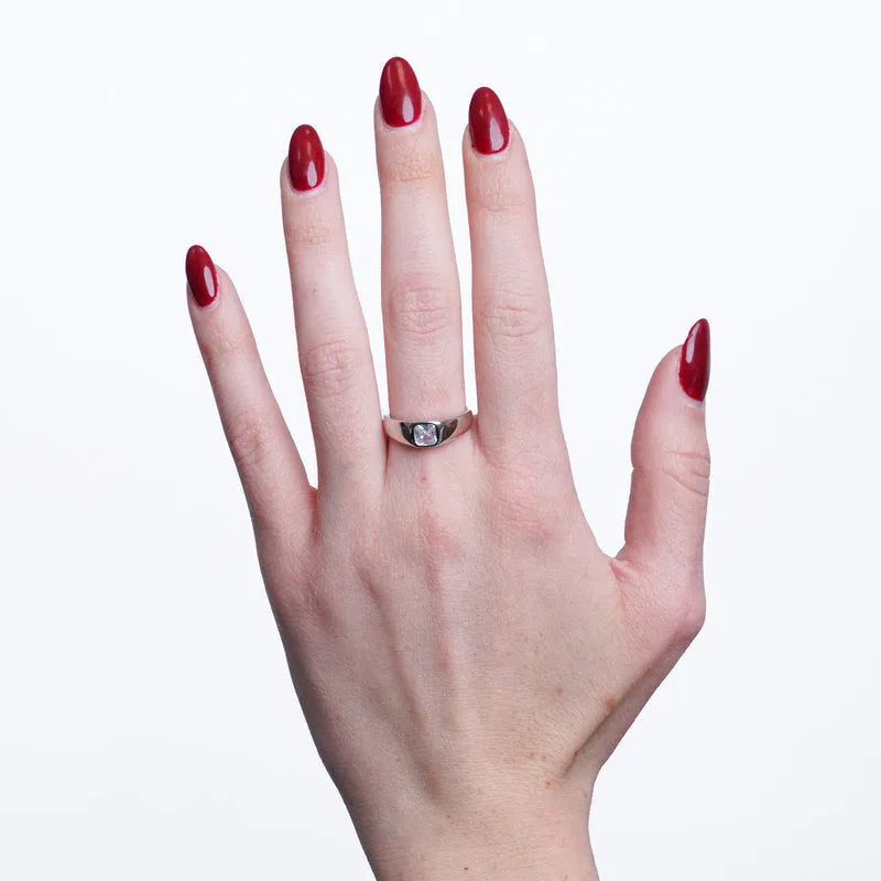 Anello in Argento 925 chevalier con punto luce Collezione Hanoi - BYSIMON gioielli