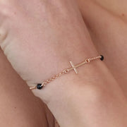 Bracciale in Argento 925 rosario con croce e cristalli neri.