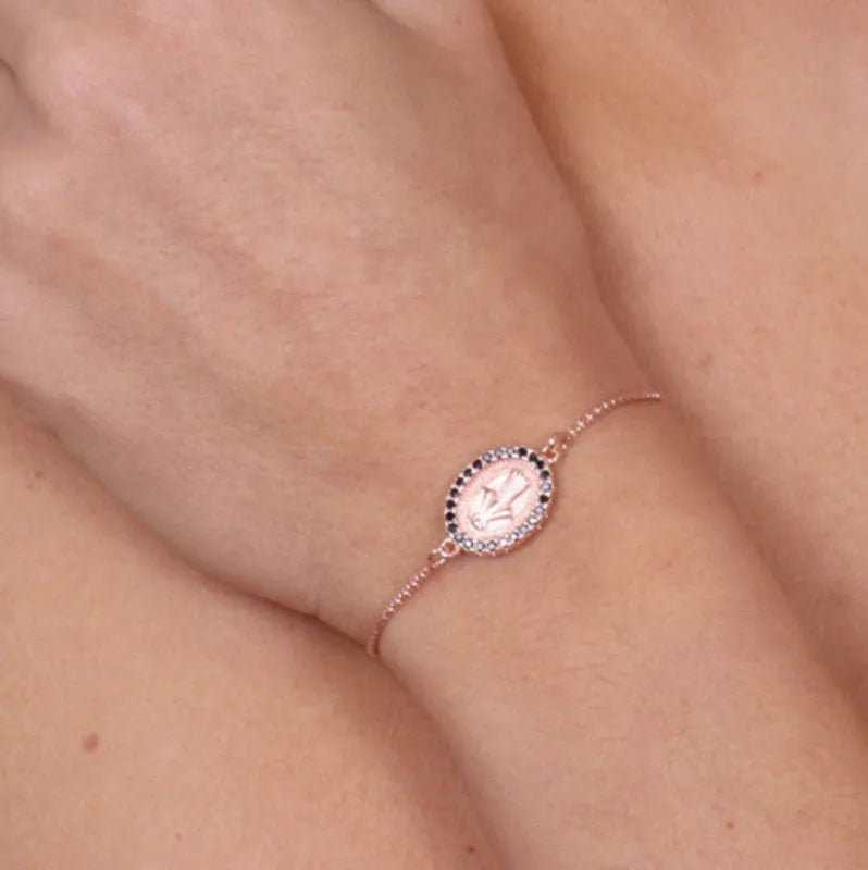 Bracciale in Argento 925  con amuleto religioso e zirconi neri