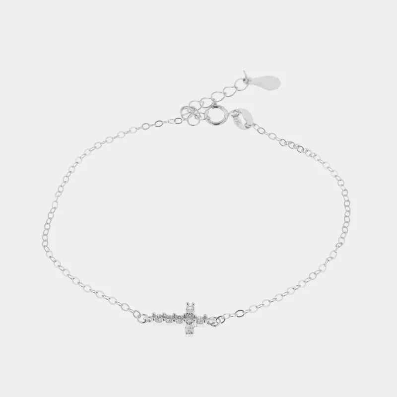 Bracciale in Argento 925 con dettaglio a forma di croce impreziosito da zirconi bianchi