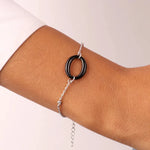 Bracciale in Argento 925 con dettaglio centrale smaltato nero e zirconi bianchi