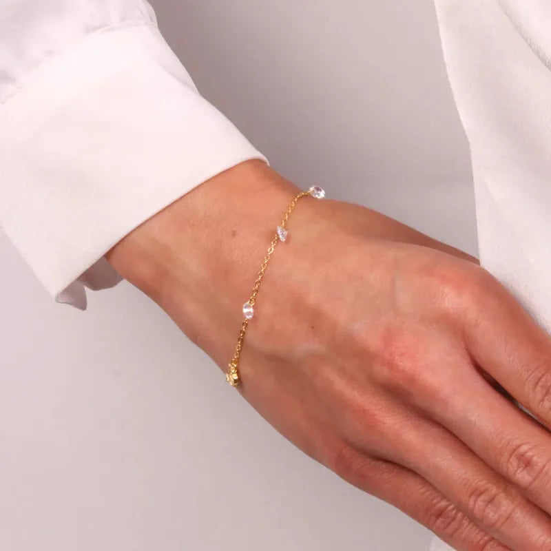 Bracciale in Argento 925 con farfalla e punti luce pendenti
