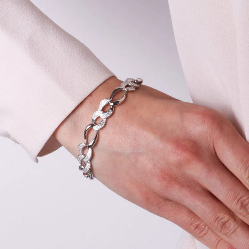 Bracciale in Argento 925 con catene impreziosite da zirconi Collezione Barcellona - BYSIMON gioielli