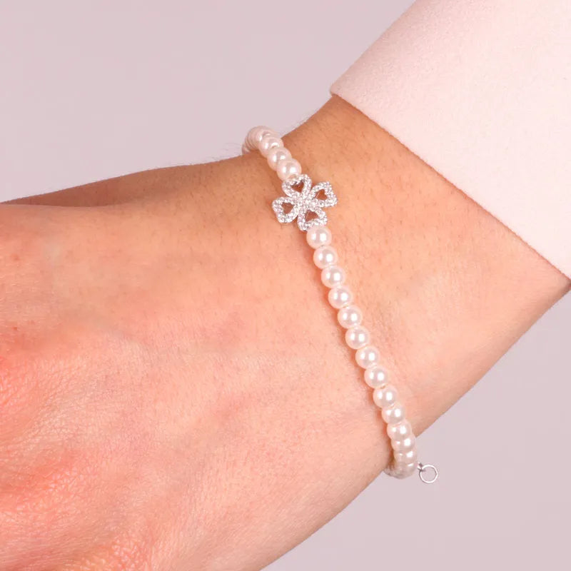 Bracciale in Argento 925 con perle di acqua dolce e quadrifoglio BYSIMON - gioiello BySimon