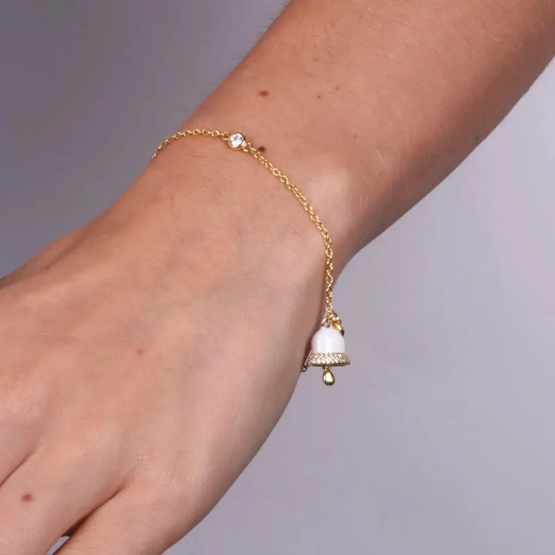 Bracciale in Argento 925 con campanella bianca pendente e zirconi