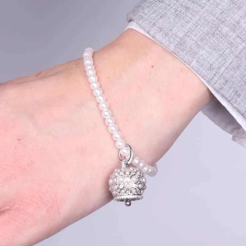 Bracciale in Argento 925 con perle e campanella zirconata