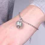Bracciale in Argento 925 con campanella impreziosita da zirconi