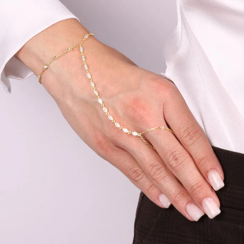 Baciamano in Argento con zirconi trasparenti