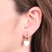 Orecchini in Acciaio cerchio con cuore bianco